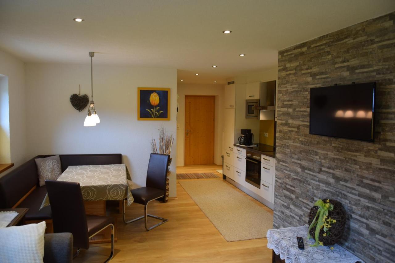 Ferienwohnung Gapp Elbigenalp Extérieur photo